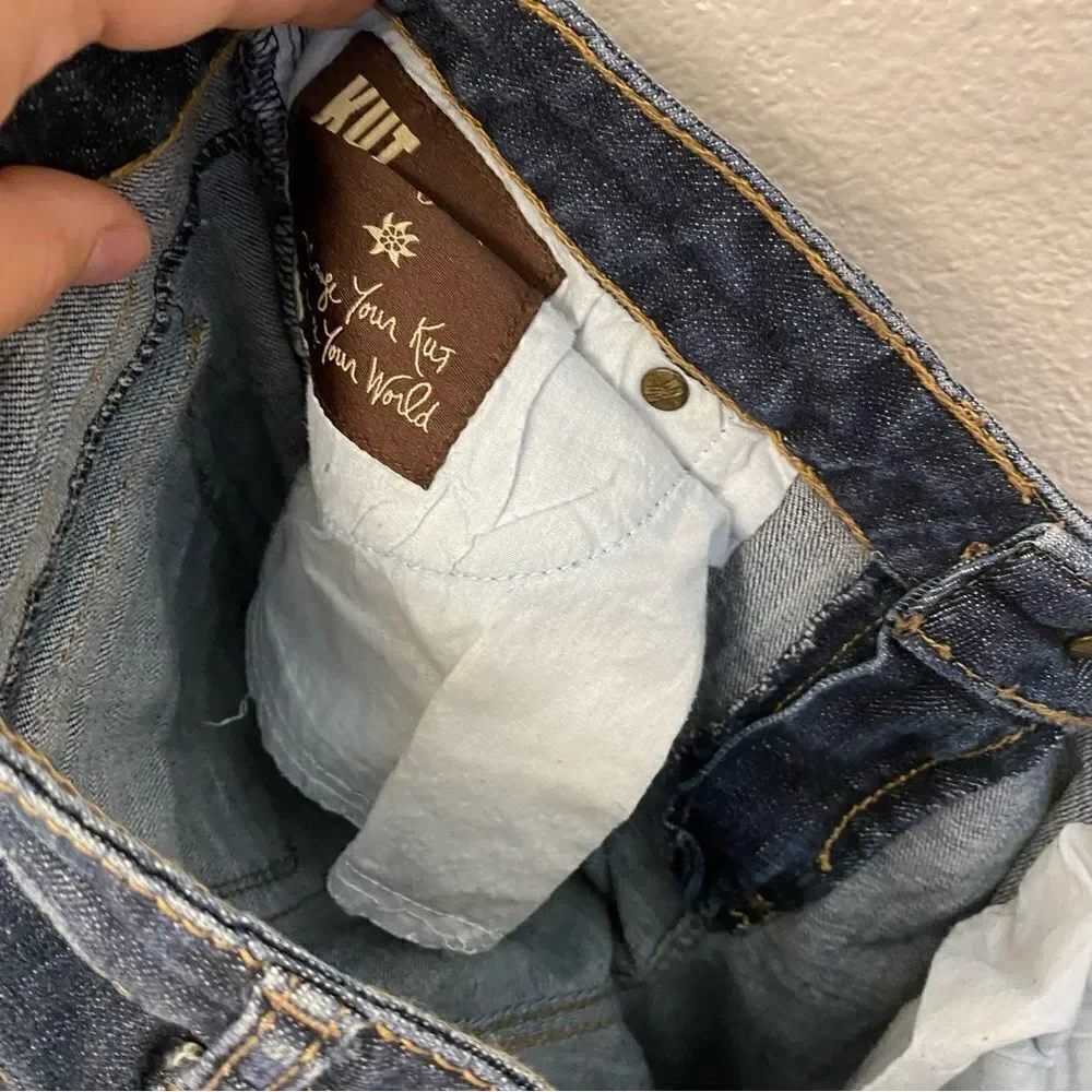 KUT from the Kloth Bermuda long Jean denim dark Wash mid rise Shorts 8